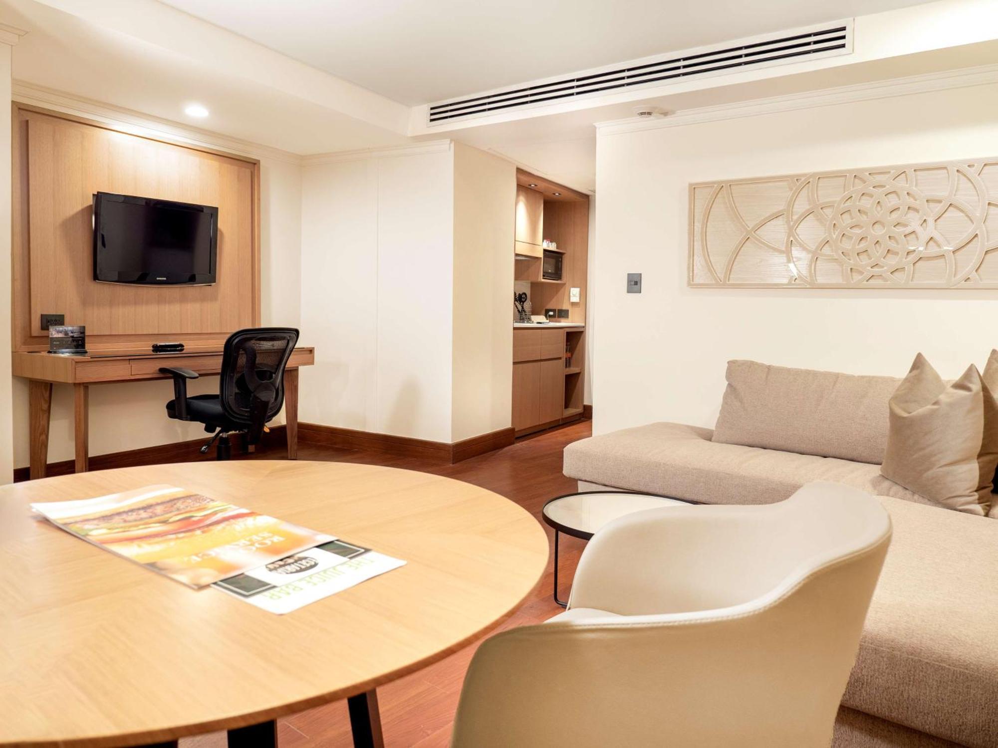 Ms Milenium Monterrey Curio Collection By Hilton San Pedro Garza García